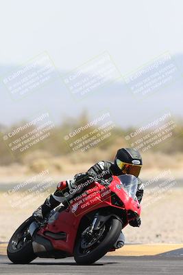 media/Apr-18-2025-CVMA Friday Practice (Fri) [[88baa45499]]/Racer 3/Session 4 (Turn 2)/
